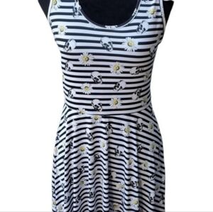 Hot Topic Dress Womens Size M Floral Sleeveless stripe daisy skull Goth